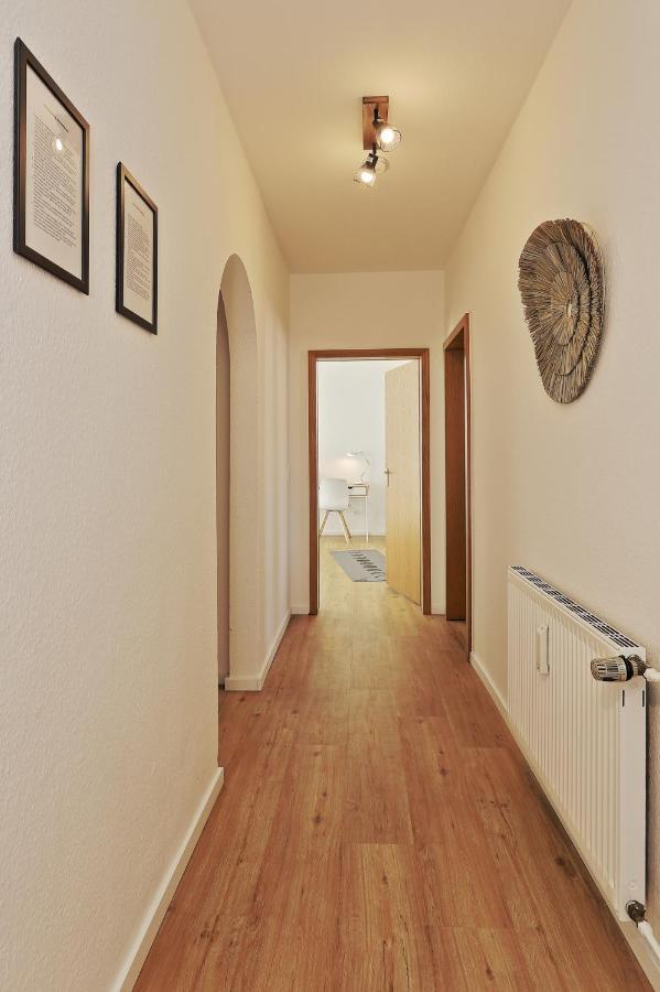 *City, Naehe Hbf, Kingsizebetten, Fitnessecke* Duisburg Exteriér fotografie