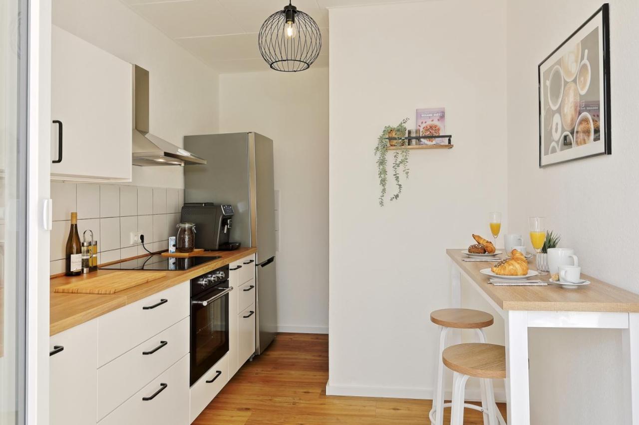 *City, Naehe Hbf, Kingsizebetten, Fitnessecke* Duisburg Exteriér fotografie
