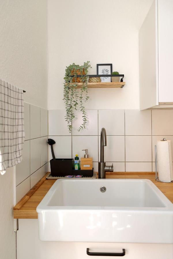 *City, Naehe Hbf, Kingsizebetten, Fitnessecke* Duisburg Exteriér fotografie